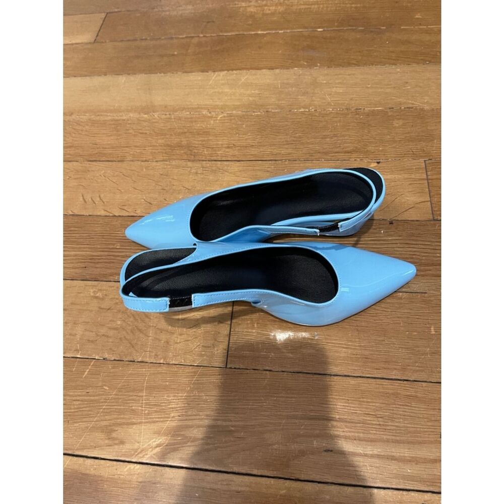 Pointed Toe Slingback Heels in Sky Blue